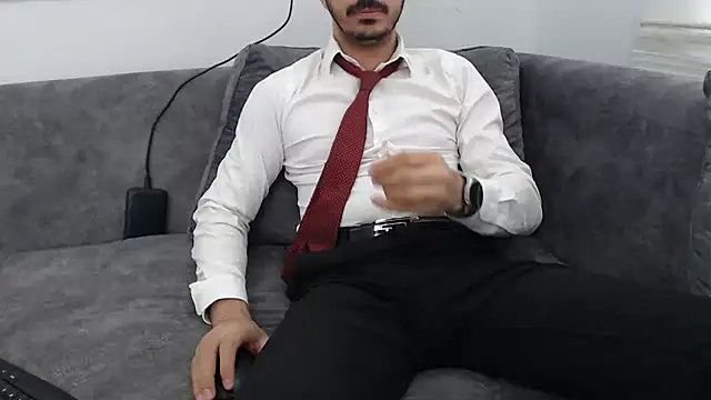 Snapshot of Naughtb0y chatting on May 20, 1:06 pm Naughtb0y online show from May 20, 1:06 pm