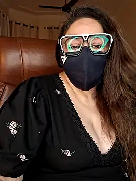 SEXY-Sardarni online show from July 10, 3:14 pm