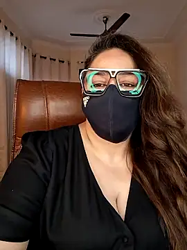 SEXY-Sardarni online show from July 12, 8:27 am