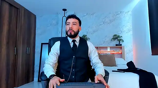 Snapshot of bruno_woods chatting on March 21, 1:12 pm bruno woods online show from March 21, 1:12 pm