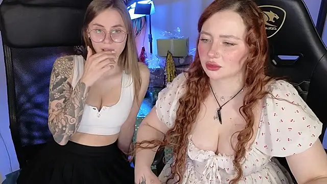 carolina elf online show from December 25, 8:51 am