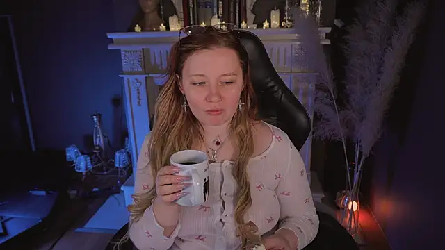 carolina elf online show from January 17, 5:34 am