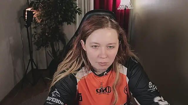 carolina elf online show from February 20, 5:26 am