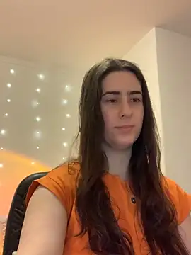 Snapshot of INELIKA chatting on April 4, 10:29 pm INELIKA online show from April 4, 10:29 pm