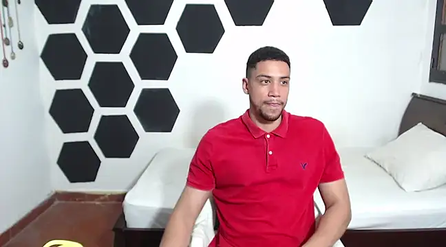 Jhors  Collens online show from February 3, 7:40 am