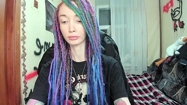 Roxy Silver online show from December 5, 11:18 pm