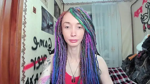 Roxy Silver online show from December 9, 7:18 pm