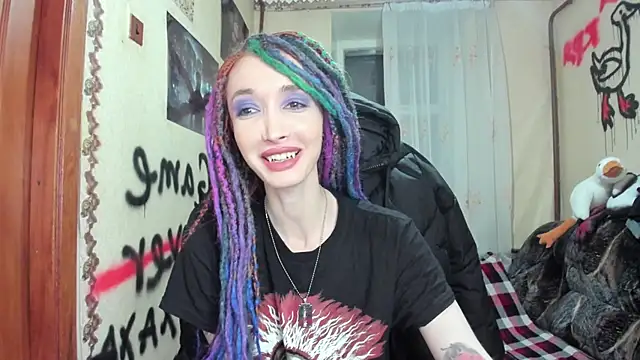 Roxy Silver online show from December 12, 7:59 pm