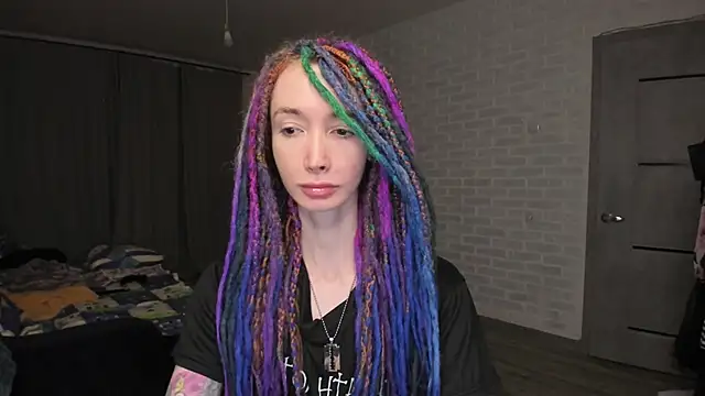 Roxy Silver online show from January 7, 2:51 pm