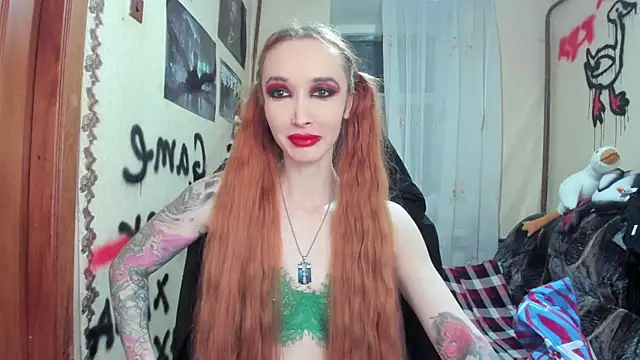 Roxy Silver online show from February 20, 9:53 pm