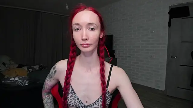 Roxy Silver online show from March 10, 9:09 pm