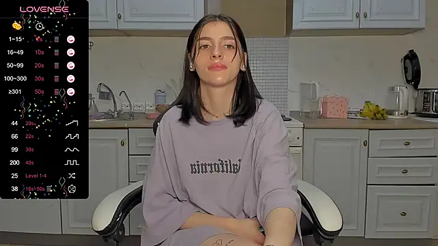 Snapshot of broosnica1 chatting on February 8, 2:49 pm broosnica1 online show from February 8, 2:49 pm