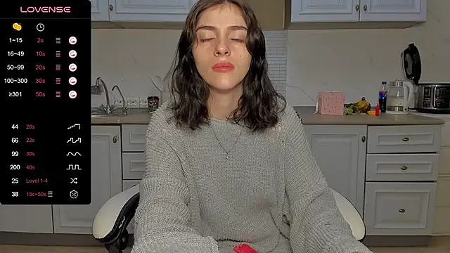 Snapshot of broosnica1 chatting on February 16, 9:05 pm broosnica1 online show from February 16, 9:05 pm