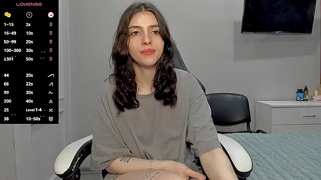 Snapshot of broosnica1 chatting on October 8, 5:49 am broosnica1 online show from October 8, 5:49 am