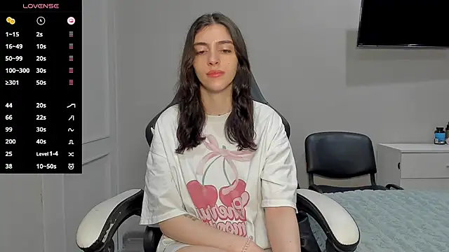 Snapshot of broosnica1 chatting on October 21, 7:53 am broosnica1 online show from October 21, 7:53 am