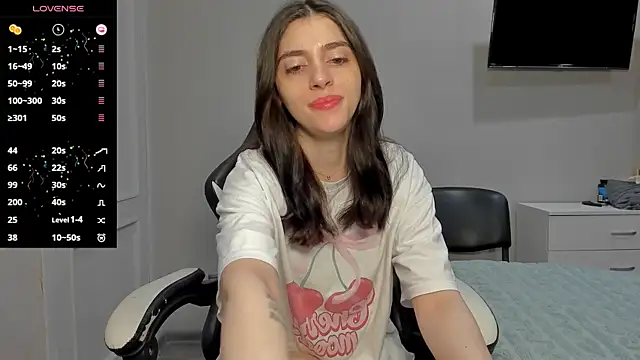 Snapshot of broosnica1 chatting on October 30, 7:21 am broosnica1 online show from October 30, 7:21 am