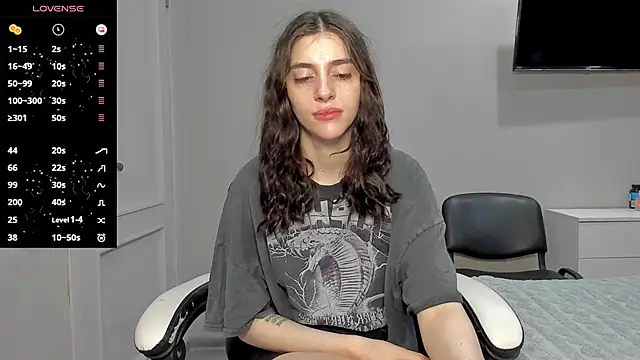 Snapshot of broosnica1 chatting on November 7, 7:52 am broosnica1 online show from November 7, 7:52 am