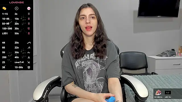 Snapshot of broosnica1 chatting on November 21, 6:12 am broosnica1 online show from November 21, 6:12 am