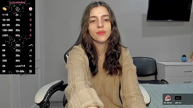 Snapshot of broosnica1 chatting on December 4, 6:44 am broosnica1 online show from December 4, 6:44 am