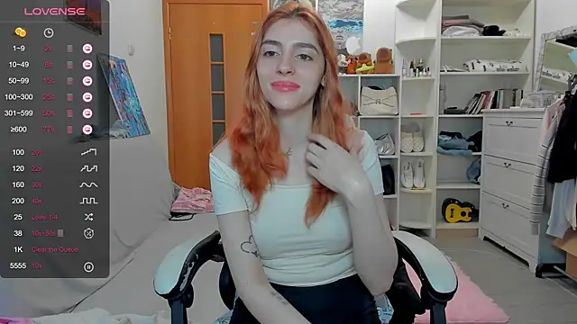 broosnica1 online show from July 29, 5:05 am