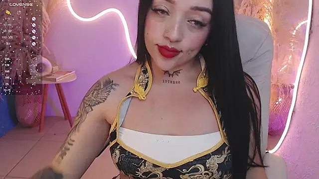 ViolettaHotLatin  online show from November 24, 12:38 pm