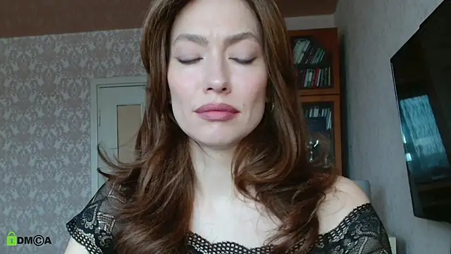 Snapshot of alicia_spicy chatting on April 7, 3:40 am alicia spicy online show from April 7, 3:40 am