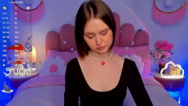 MaryLew online show from February 4, 6:41 am