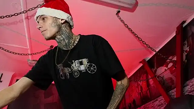 Snapshot of Stuart_Boy_ chatting on December 24, 12:55 am Stuart Boy online show from December 24, 12:55 am