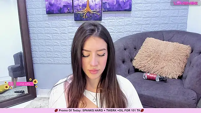  AlejaCruz  online show from March 12, 11:01 pm