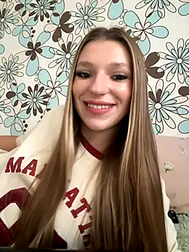 adel secret online show from October 3, 10:34 am