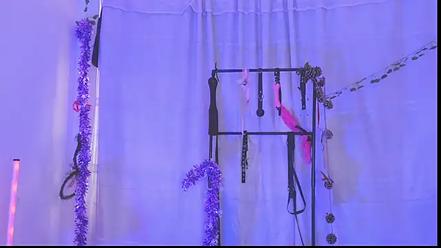 Samanta cutee online show from December 19, 1:40 pm