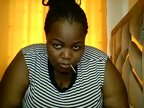Snapshot of KINKYGIRL30 chatting on December 19, 9:07 am KINKYGIRL30 online show from December 19, 9:07 am