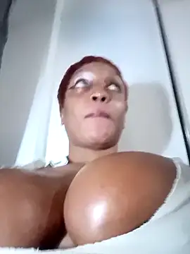 Busty Bambi online show from March 27, 9:58 pm