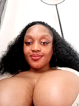 Busty Bambi online show from May 31, 10:00 am