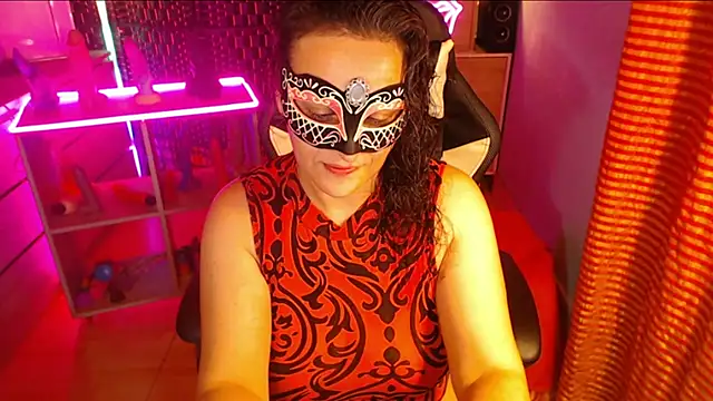 Maria A MUDA online show from February 23, 9:48 pm
