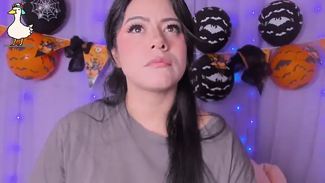 Snapshot of _niiky chatting on October 22, 12:16 pm niiky online show from October 22, 12:16 pm