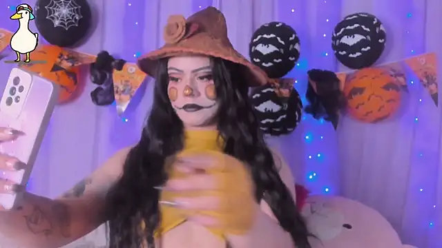 Snapshot of _niiky chatting on October 27, 12:53 pm niiky online show from October 27, 12:53 pm