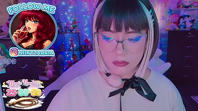  niiky online show from June 14, 8:44 pm