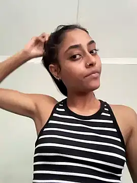 cleopatra-phaedra online show from February 25, 1:50 pm