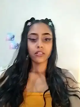 cleopatra-phaedra online show from March 29, 3:56 pm