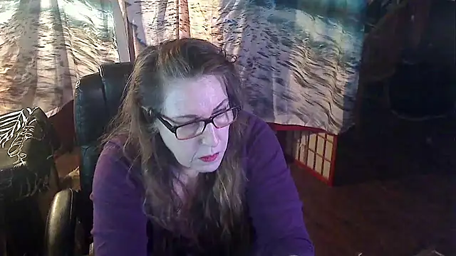 Ireallysquirt online show from February 7, 11:34 pm