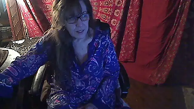 Ireallysquirt online show from February 25, 1:20 am