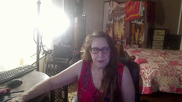 Ireallysquirt online show from September 20, 3:29 am