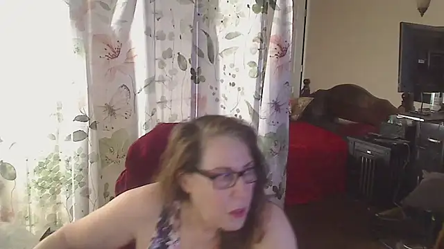 Ireallysquirt online show from June 6, 4:06 am