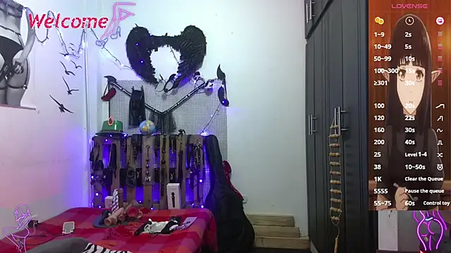  Hanna white  online show from November 8, 3:29 am