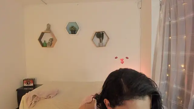 Snapshot of Paloma_victory chatting on May 26, 9:11 pm Paloma victory online show from May 26, 9:11 pm