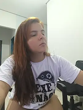 Snapshot of Bruninha_Hot10 chatting on March 14, 9:09 pm Bruninha Hot10 online show from March 14, 9:09 pm