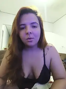 Bruninha Hot10 online show from June 29, 12:17 am