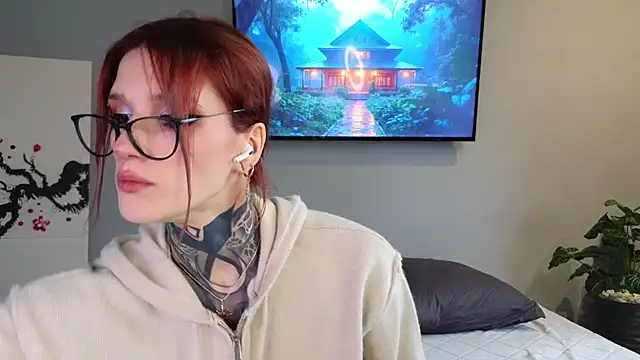 SophieInkk online show from November 8, 8:03 am