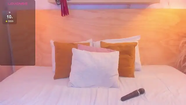 Majooo11 online show from March 13, 7:09 pm